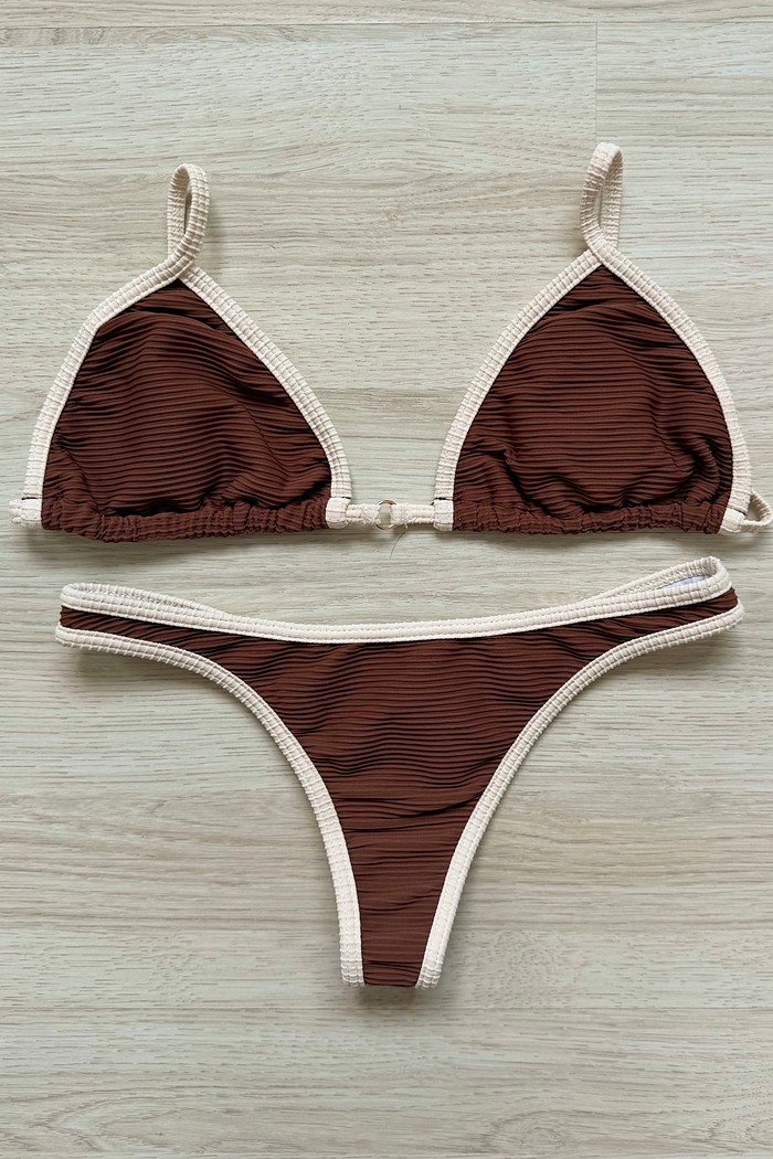 CONJUNTO: TOP SIMPLE E CALCINHA DUDA DUO