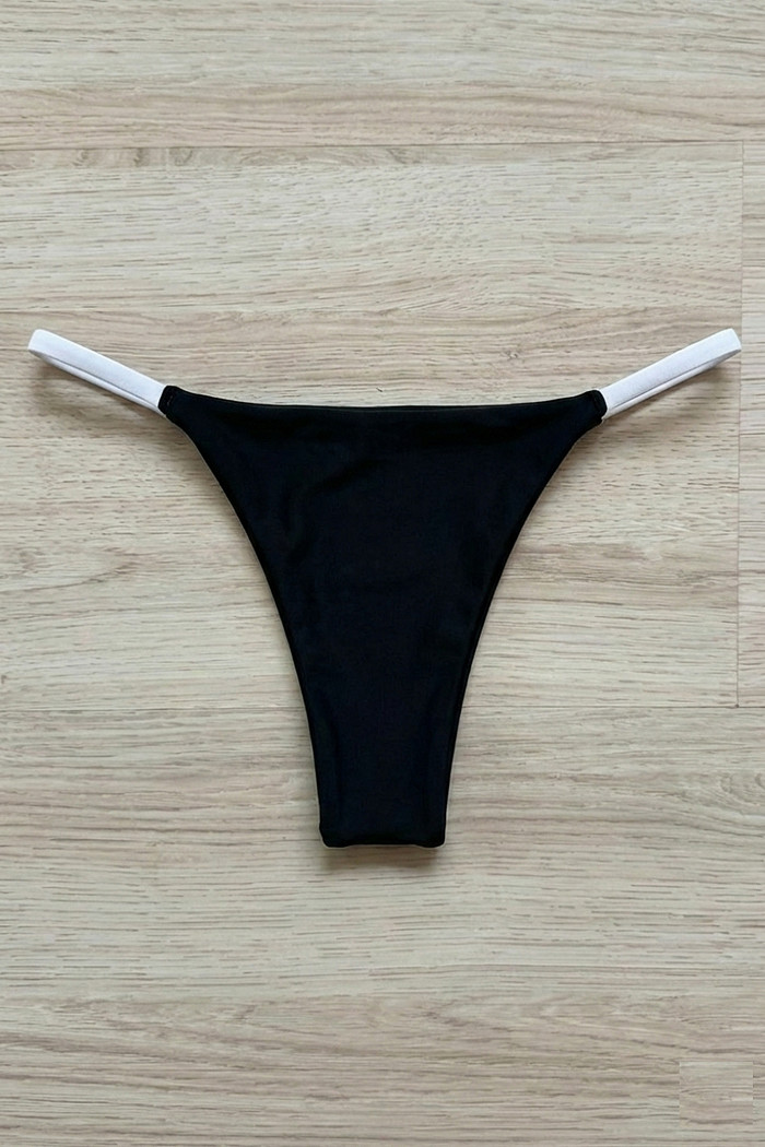 CALCINHA DE BIQUÍNI DUPLA FACE KIM BLACK+WHITE