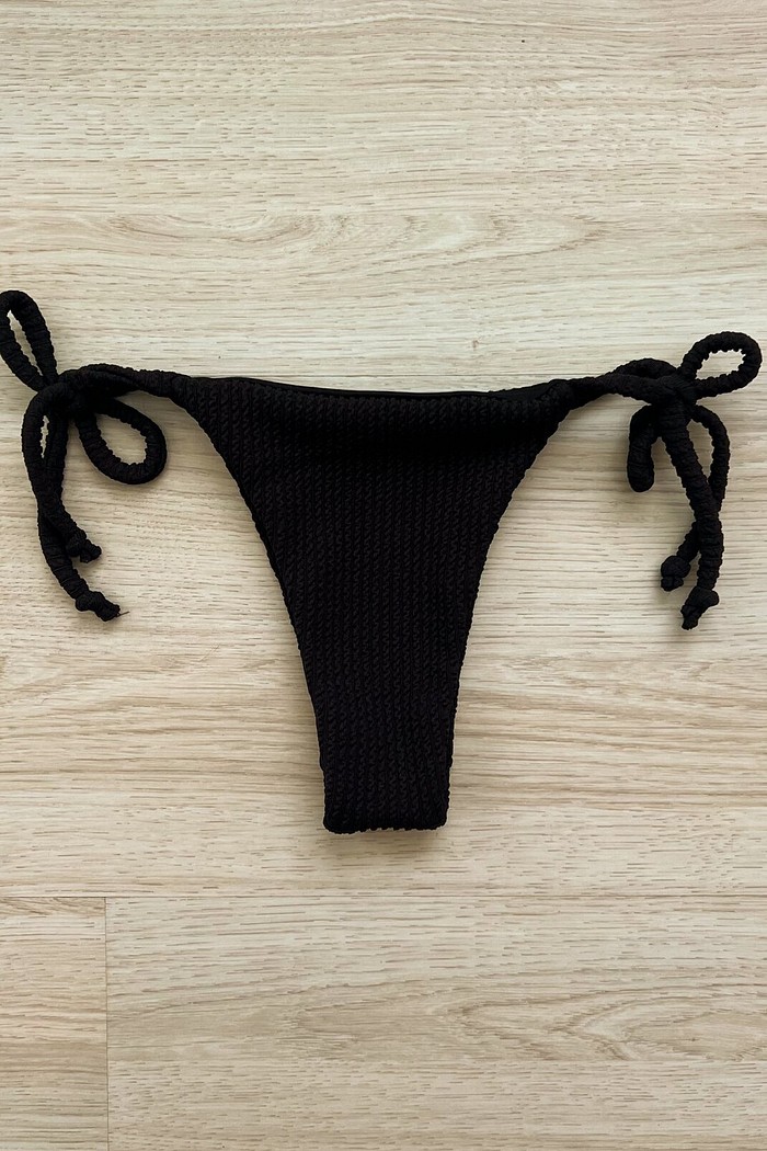 CALCINHA NINA TAHITI PRETO