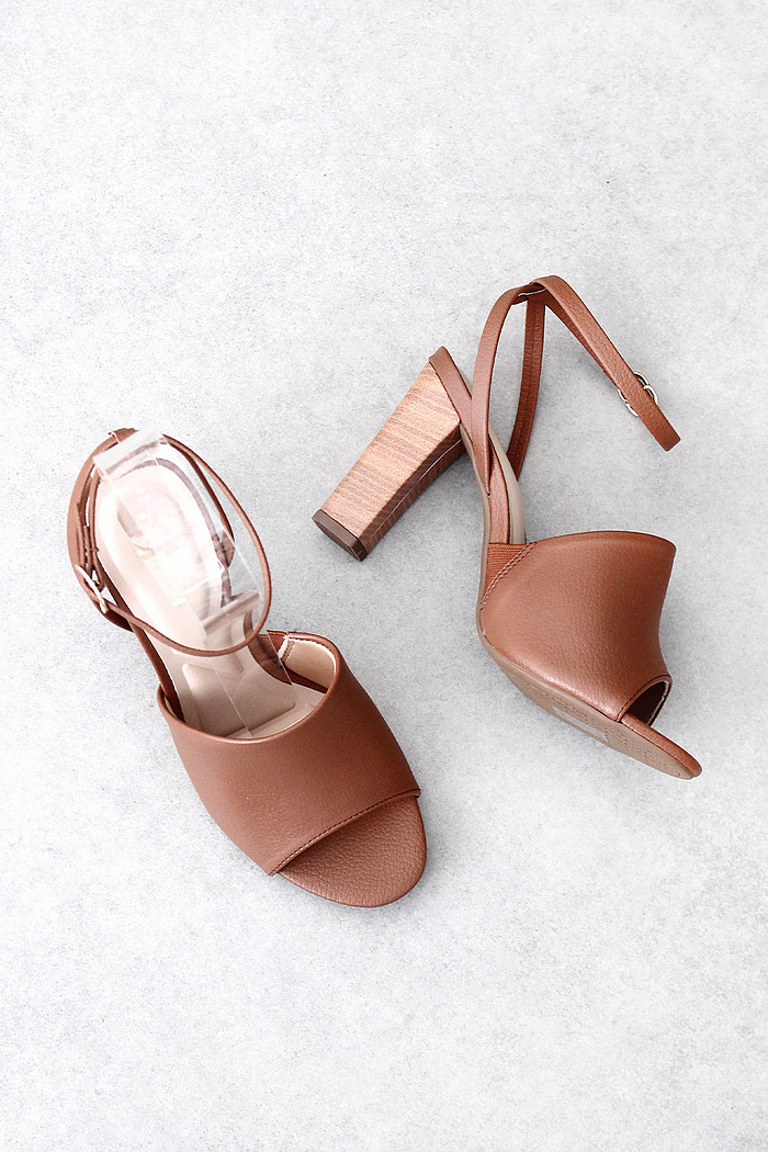 Sandália Ankle Boot Mybez Ana com Elástico e Salto 9,5cm