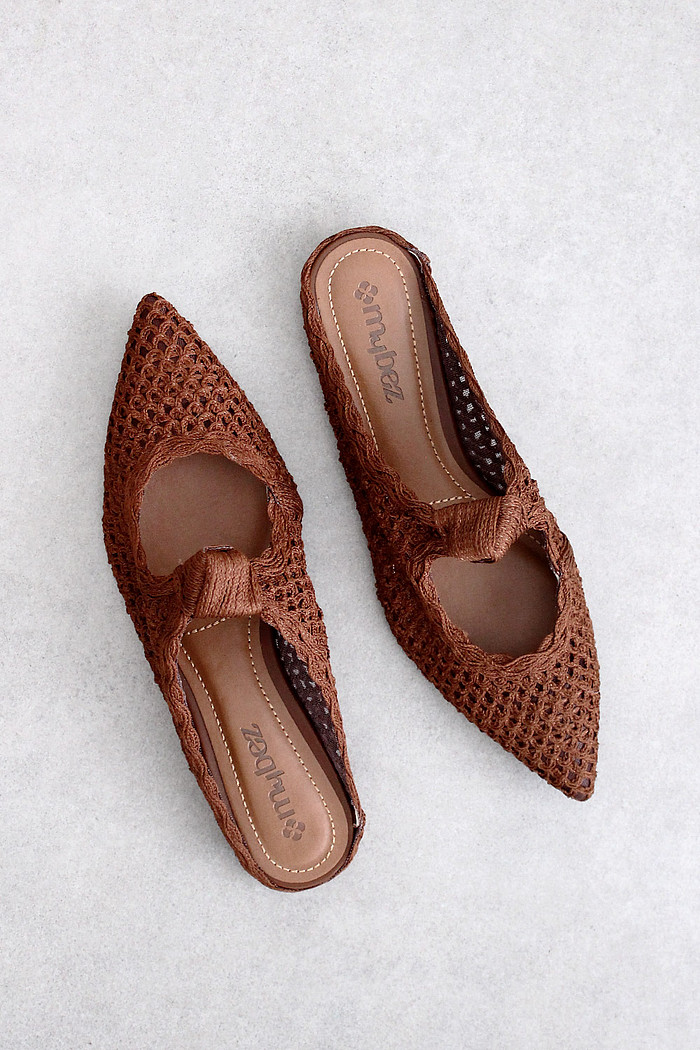 Mule Mybez Cinthia em Crochê com detalhe em Nó
