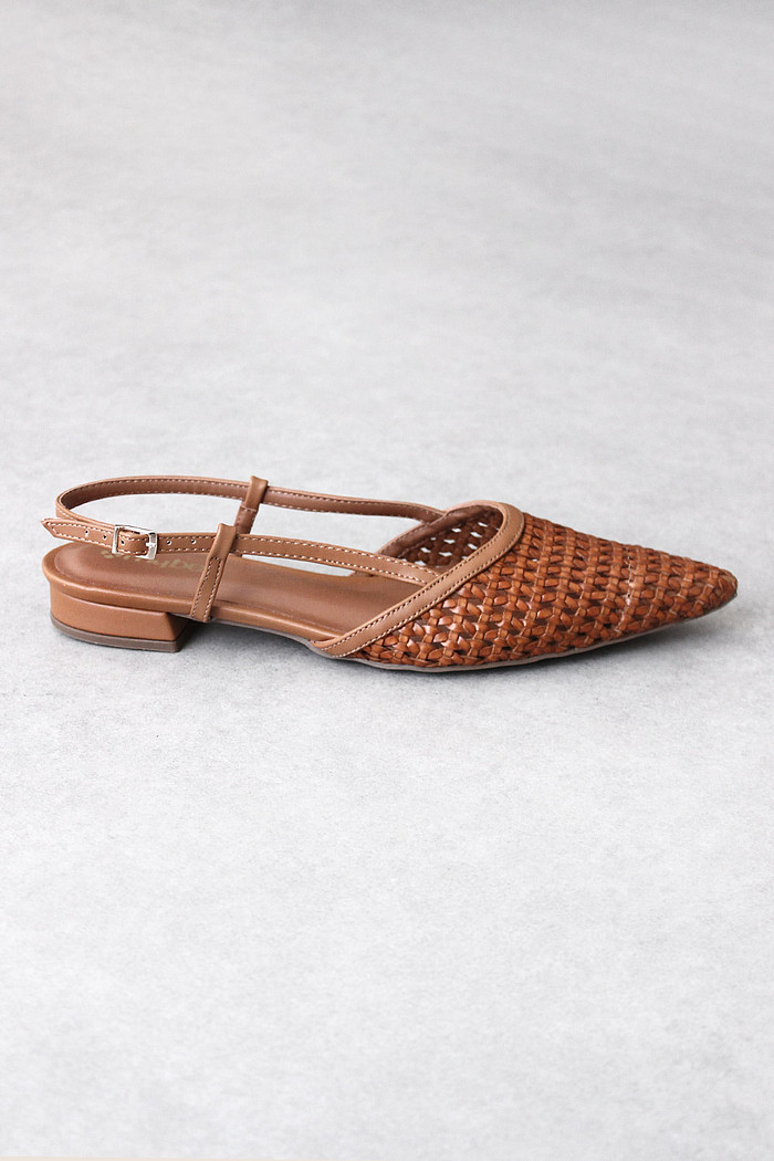 Slingback Mybez Fernanda Tressê | Salto 2,5cm | Bico Fino