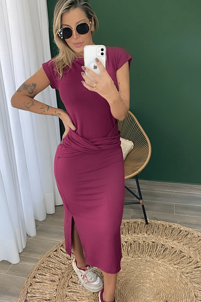 Vestido midi em moletinho com laço na frente Emoções Marsala