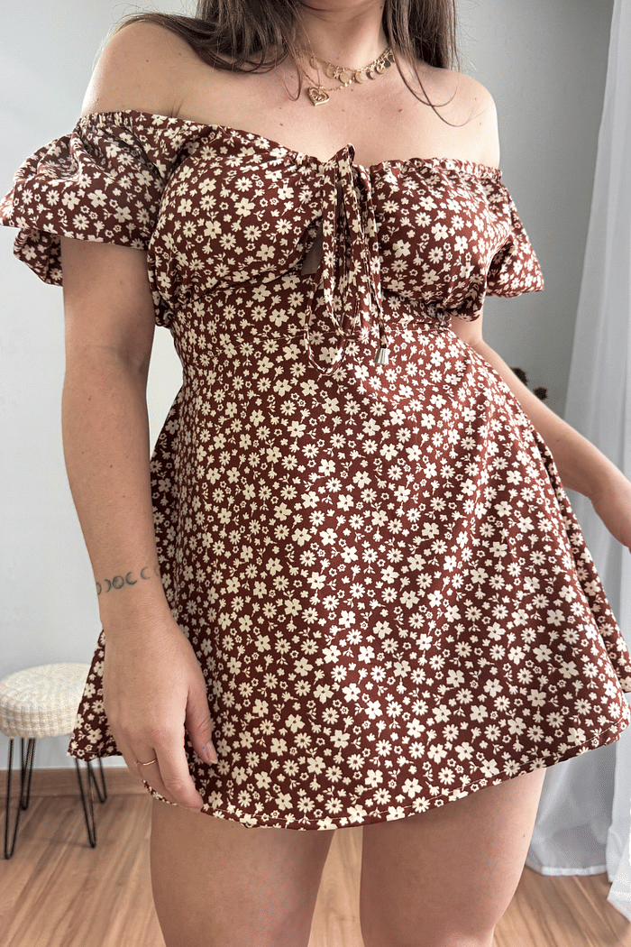 Macaquinho dress marrom estampa floral