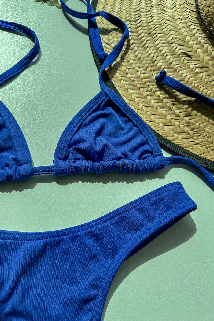 Biquíni Asa Delta Cortininha Azul Calcinha Fio