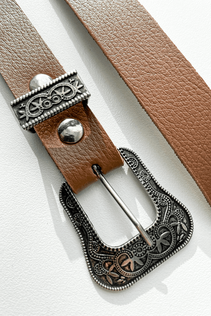 Cinto Marrom Básico Fivela Ocidental