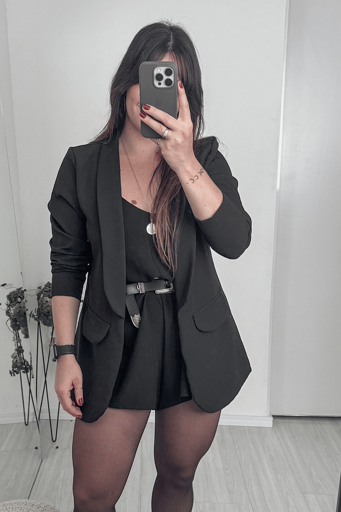 Blazer alongado em alfaiataria