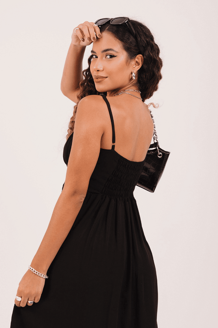 Vestido Midi Cecilia Preto