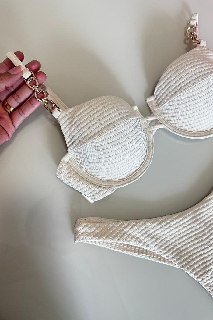 Aro Retro Detalhes OFF- Calcinha Asa Delta