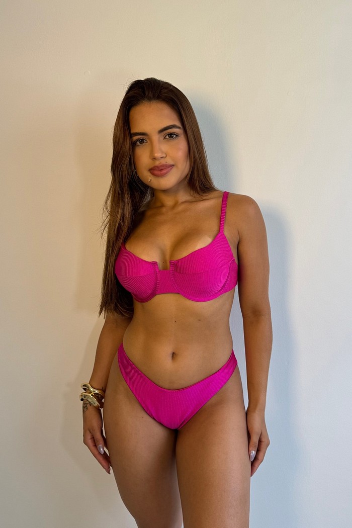 Aro Retrô com Asa Delta - Bikini