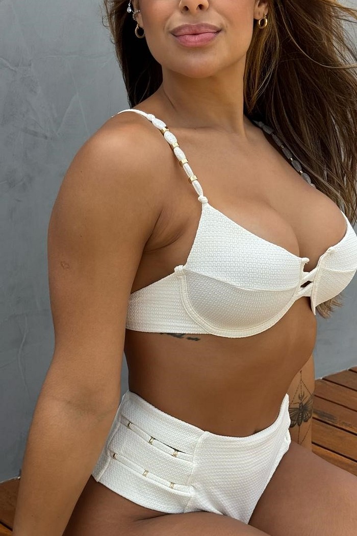 Conjunto Aro Retrô Sofie com Hot Pants Luz - Off White