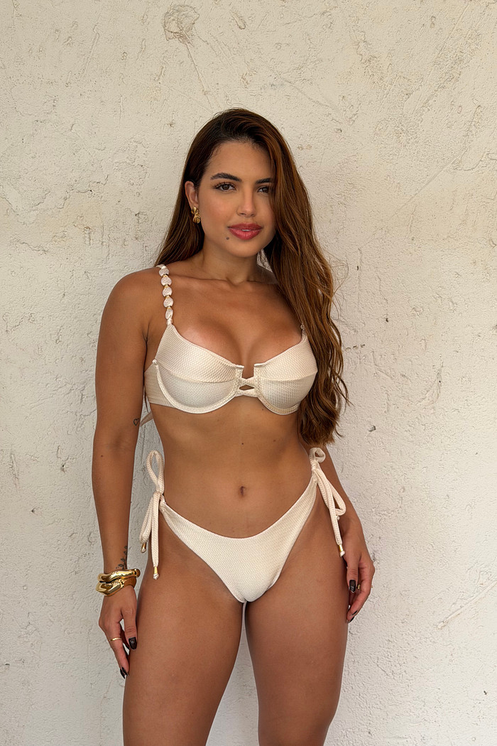 Aro Retrô Sofie com Asa Delta Regulável Montana - Off White