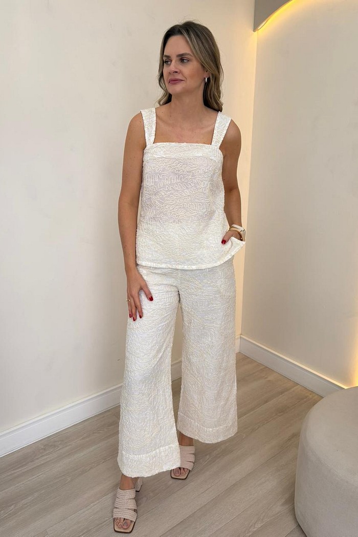 Conjunto Bordado Santorini