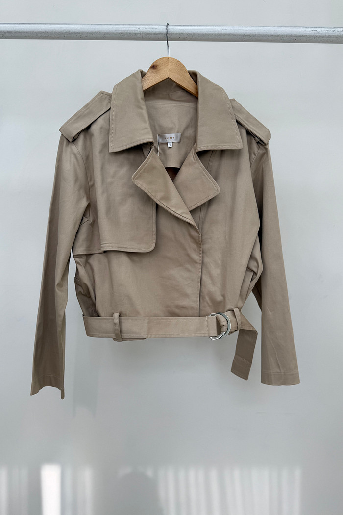 Jaqueta com Fivela Lorraine