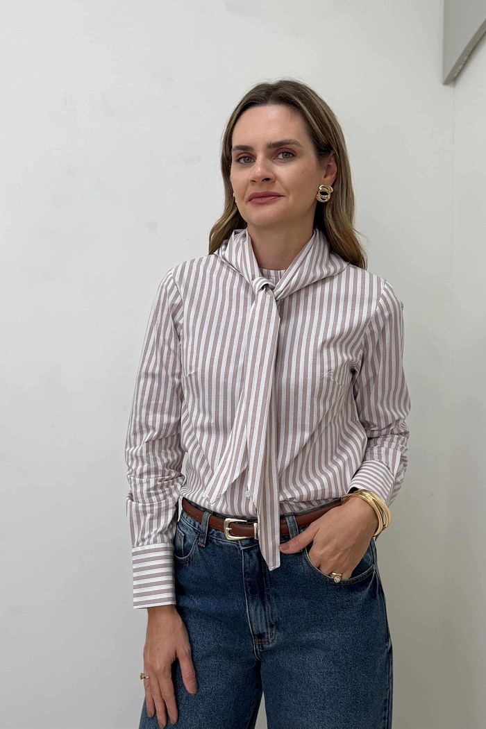 Camisa com Lenço Penelope
