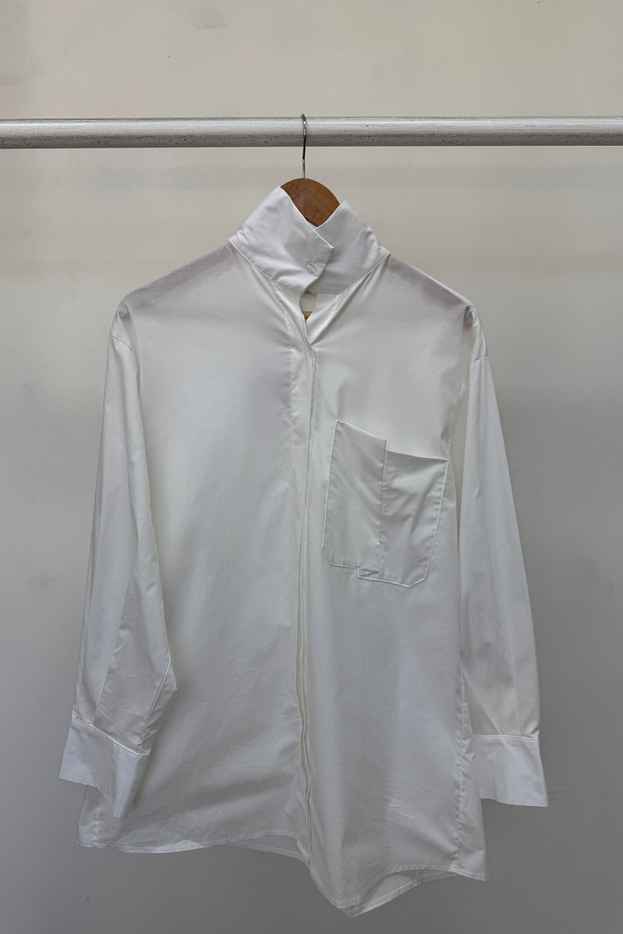 Camisa Gola Alta Antonella