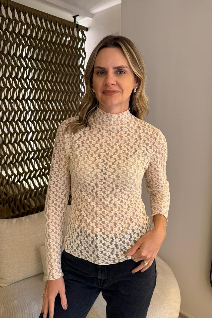 Blusa de Tule Emanuelle