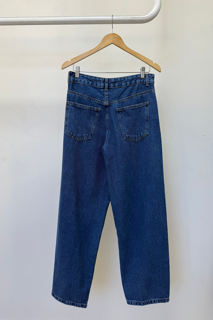 Calça Jeans Barrel Chloe