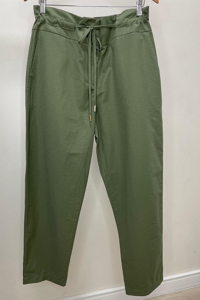 Calça com amarração Jade