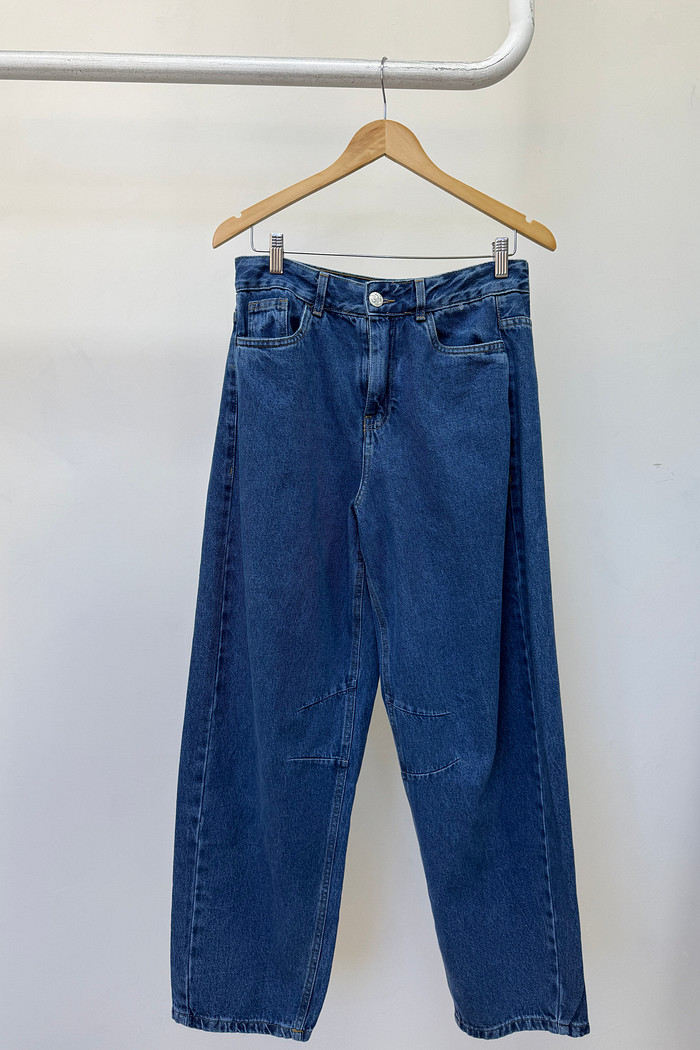 Calça Jeans Barrel Chloe