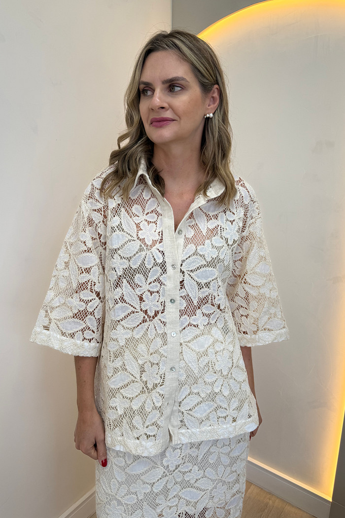 Camisa com Bordado Louise