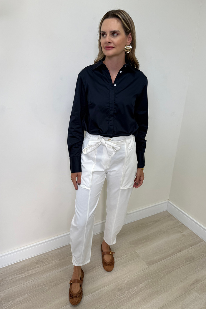 Calça em sarja com faixa Dandara