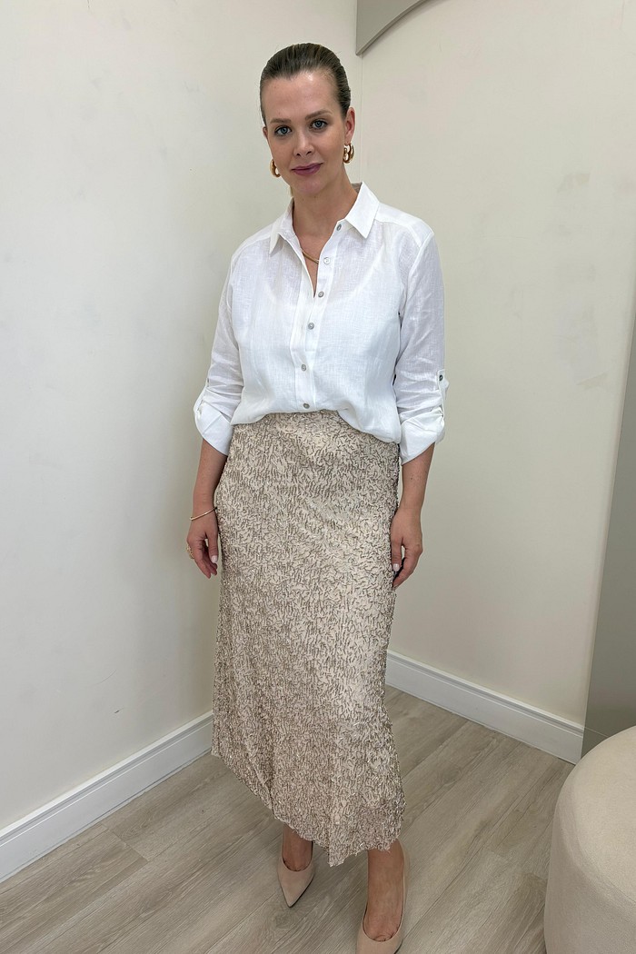 Saia Bordada em Canutilho Coraline