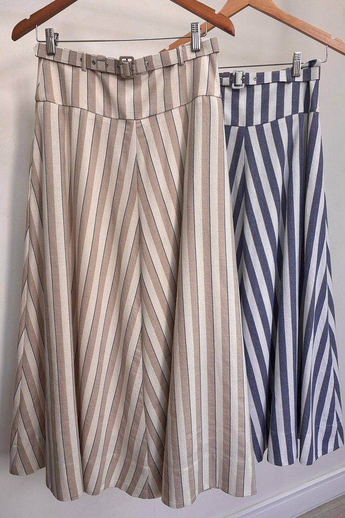 Saia Listrada com Cinto Larissa