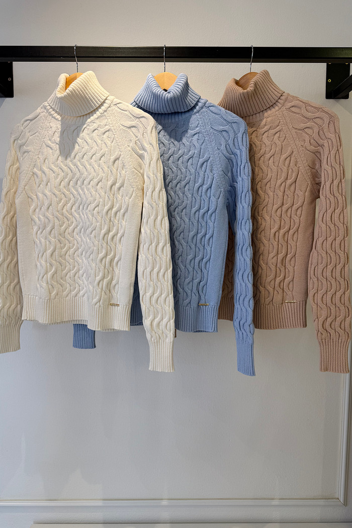 Tricot gola alta Camelia