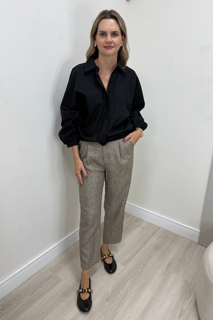 Calça em Alfaiataria Brenda