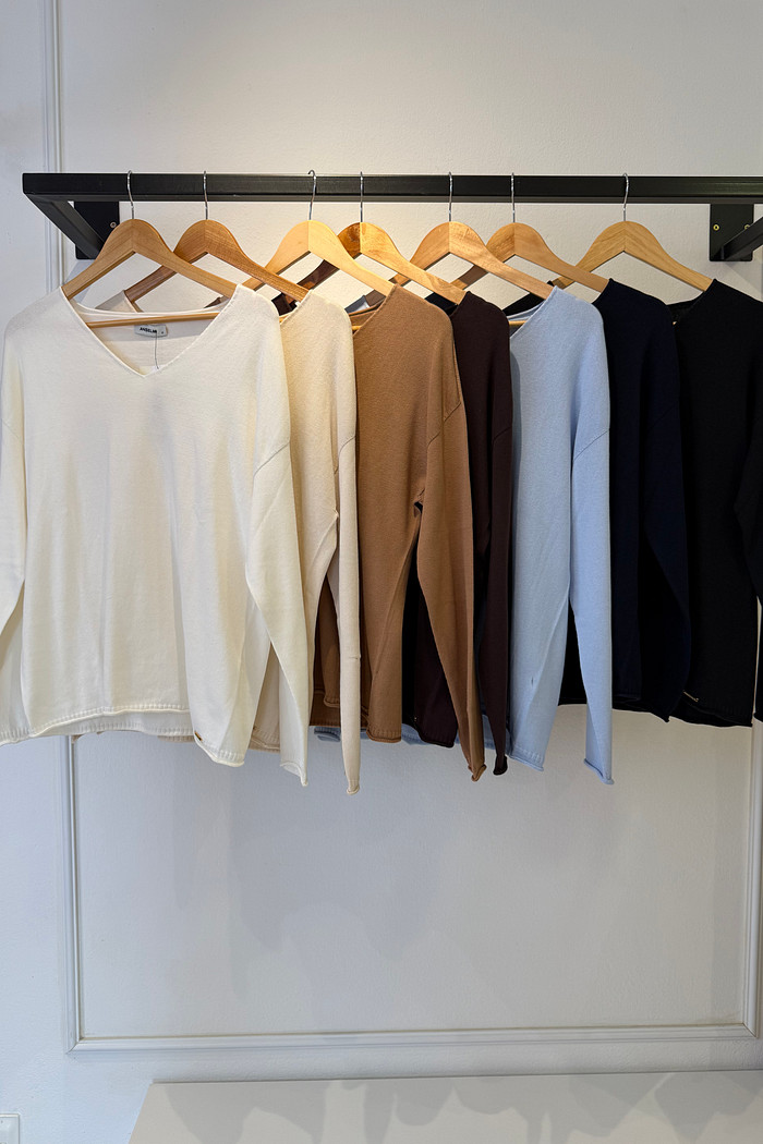 Blusa com decote Bella