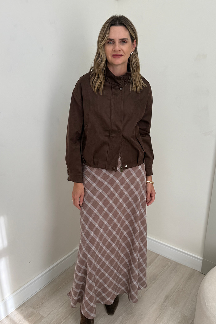 Jaqueta de Camurça com Franzido na Barra Maya