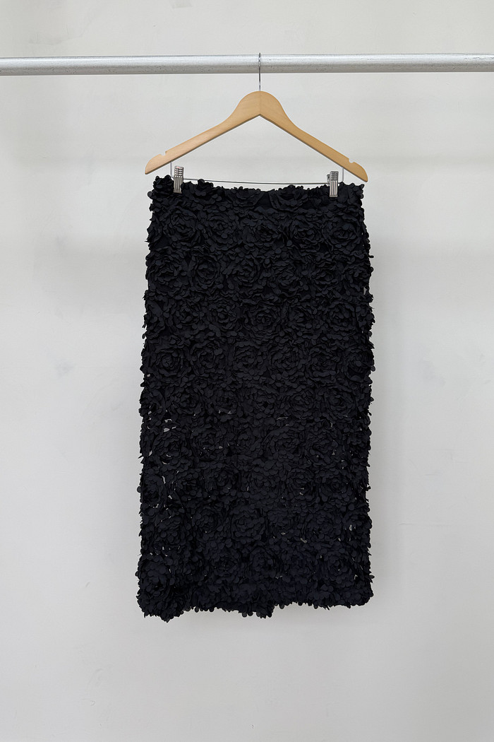 Saia Reta Bordada Flora