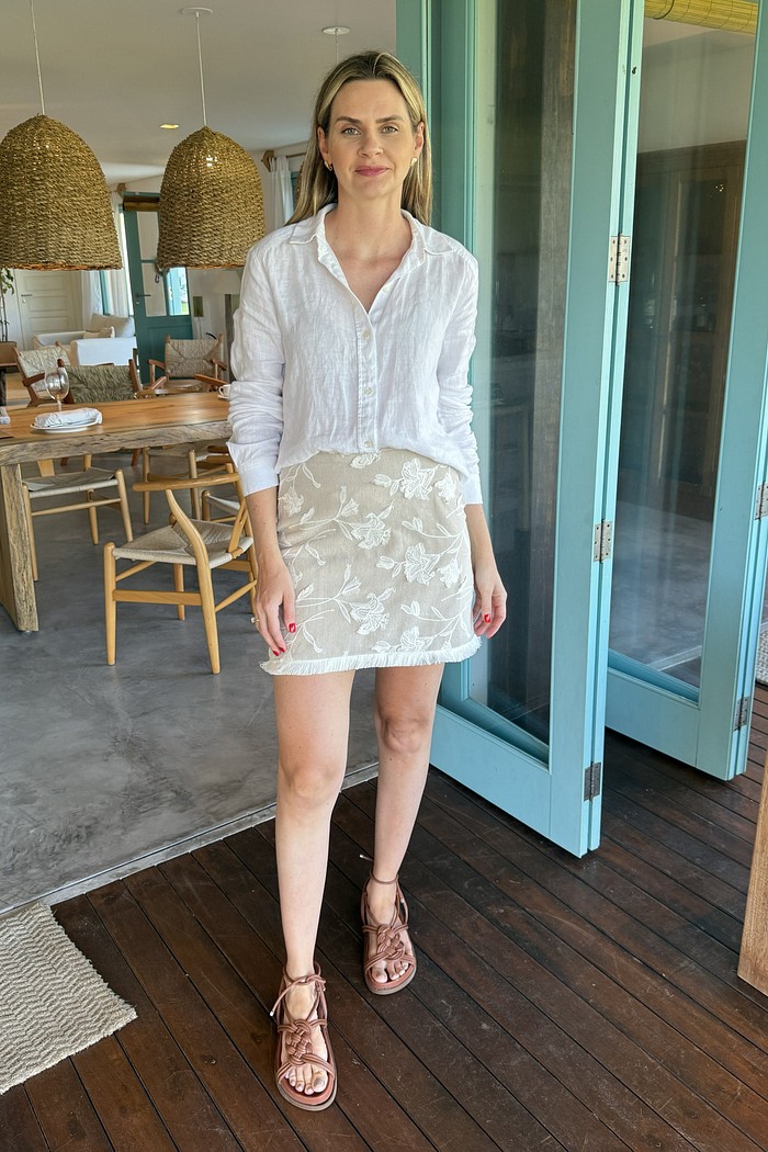 Saia com Bordado Lila