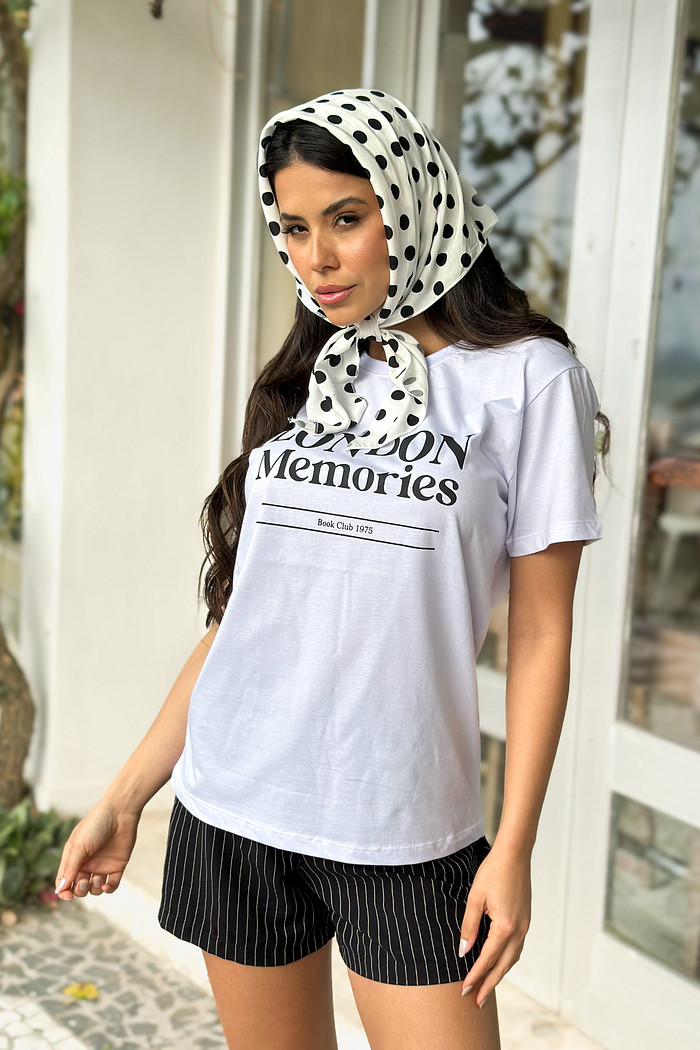 Camiseta T-shirt feminina London cor branco