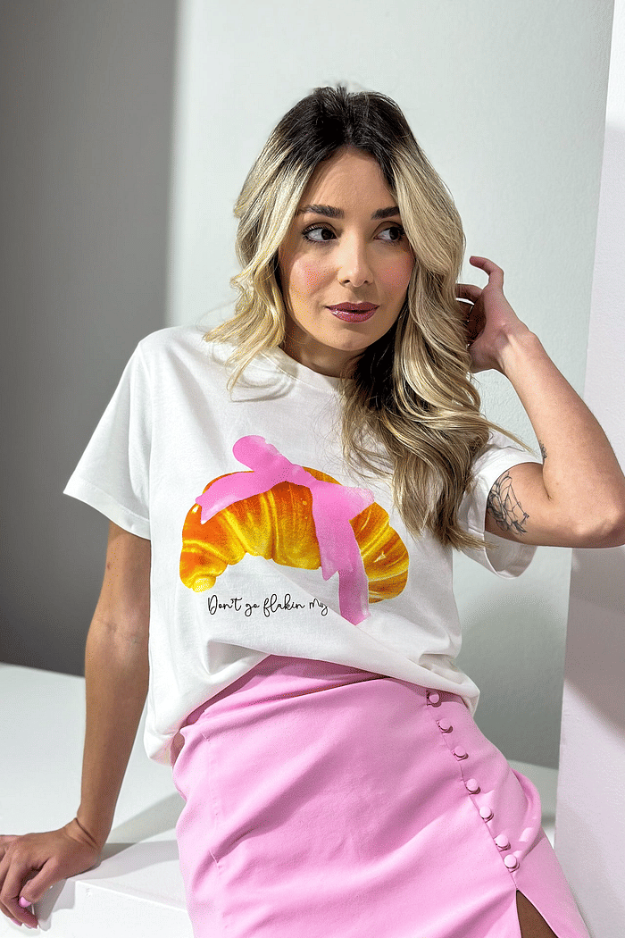 T-SHIRT BETINA OFF WHITE  100% ALGODÃO M/M P