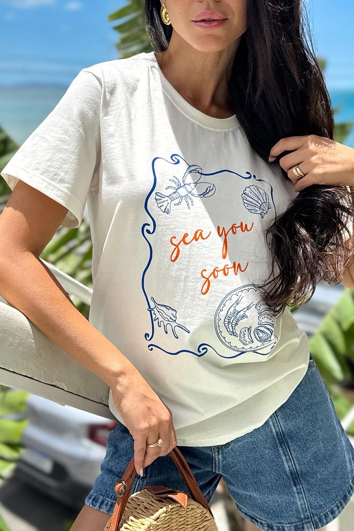 T-shirt Feminina Soon Fundo do Mar Cor Off White