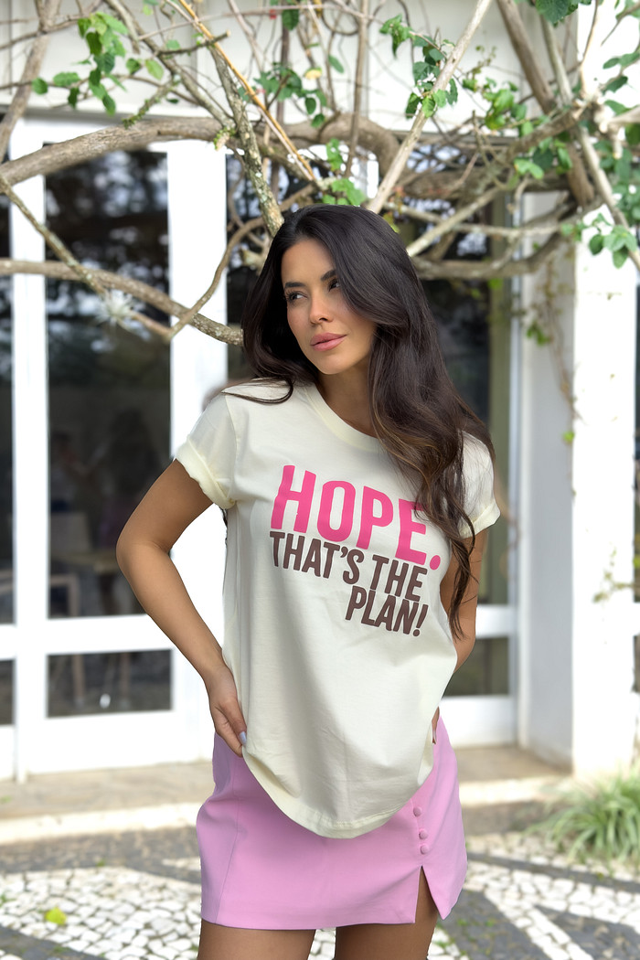 Camiseta T-shirt feminina Laura cor manteiga