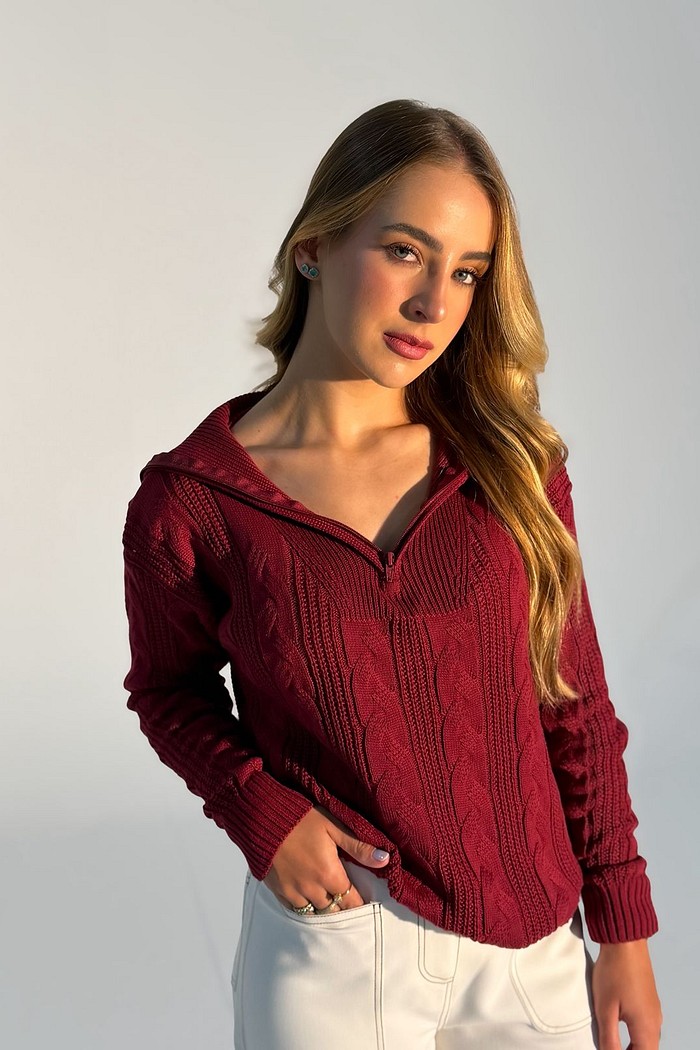 Blusa Tricot Veronica com zíper na gola