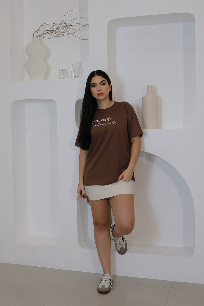T-SHIRT TEMPO CACAU MODELAGEM OVER