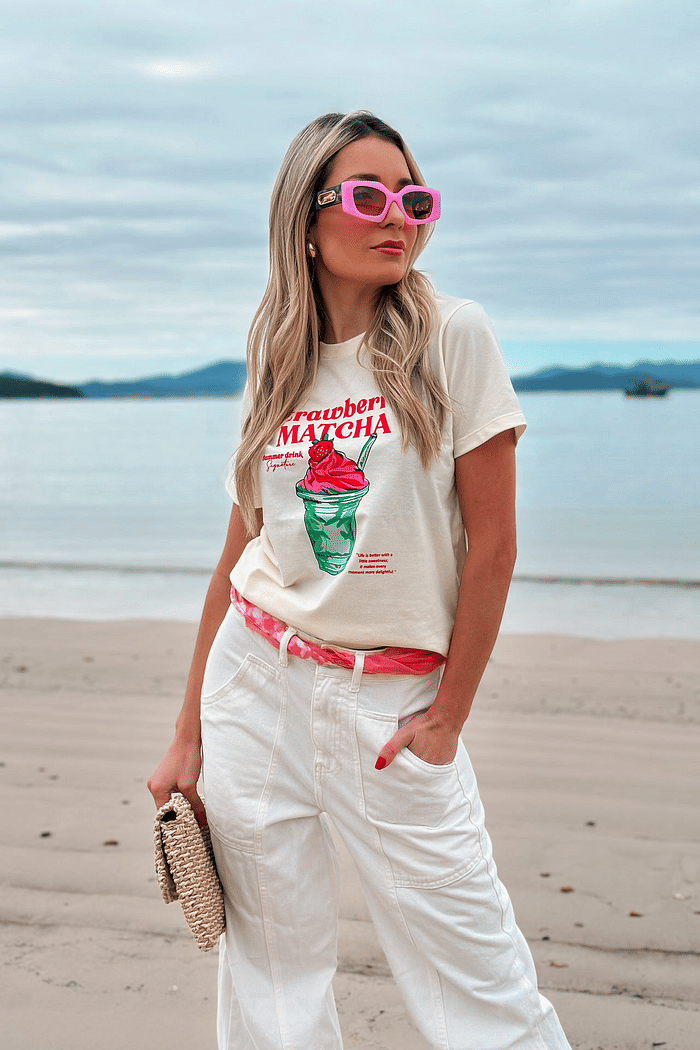 T-SHIRT STRAWBERRY AMARELO MANTEIGA  100% ALGODÃO M/M