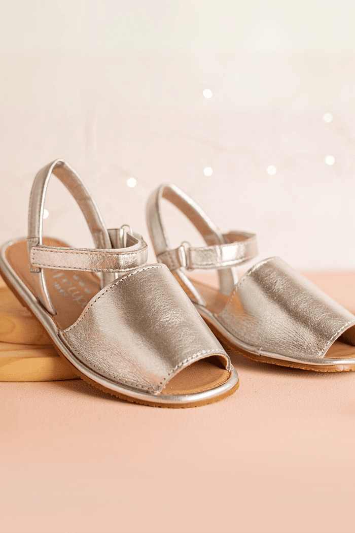 SANDÁLIA INFANTIL OLGA PRATA