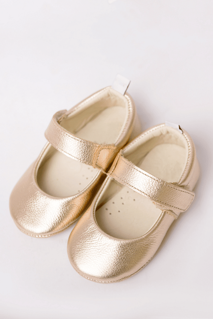SAPATILHA BEBÊ LUIZA DOURADA