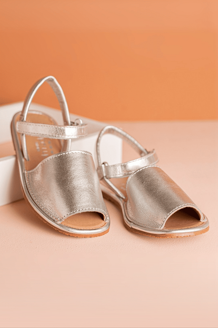 SANDÁLIA INFANTIL OLGA PRATA