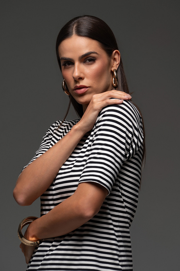 BLUSA ADRIANE MEIA MANGA