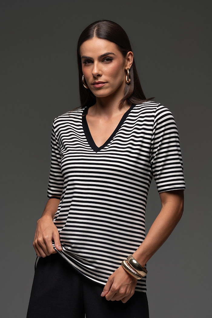 BLUSA ADRIANE MEIA MANGA