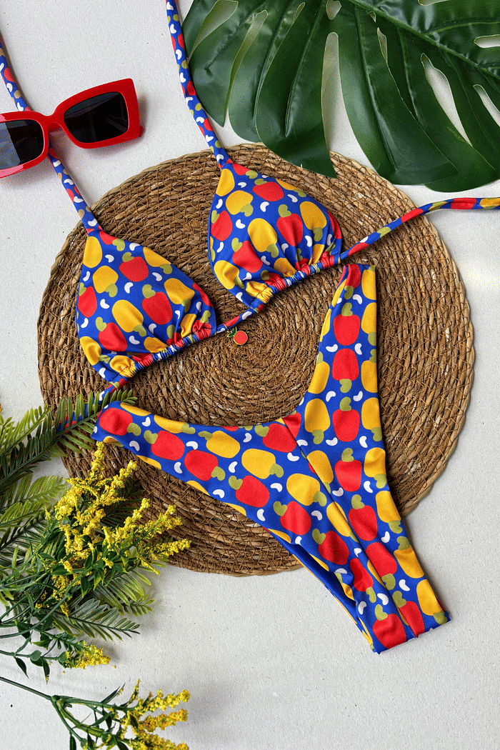 Biquíni Marta Cortininha e Asa delta Azul