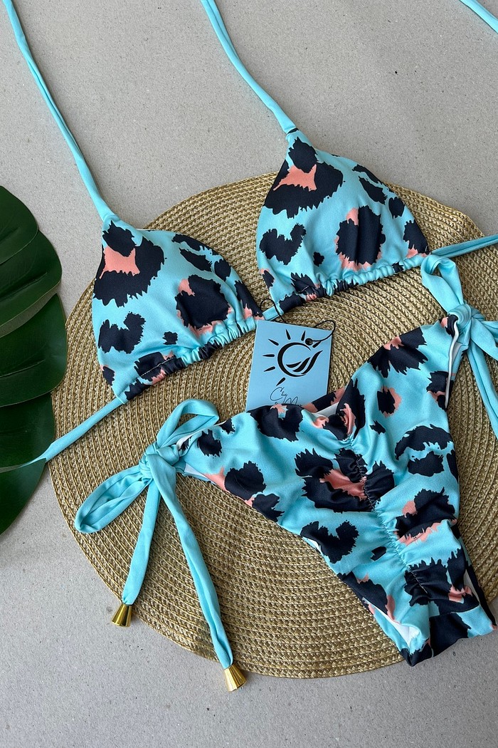 Biquíni Cortininha e Empina Bumbum Onça Azul