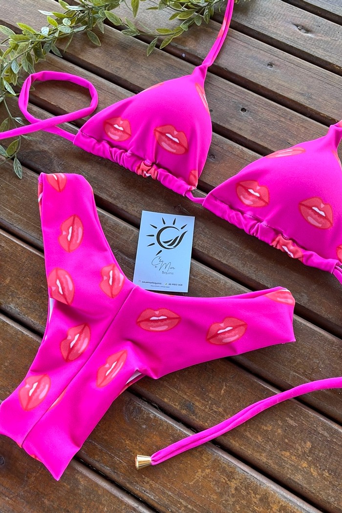 Biquíni Cortininha e Asa Delta Boquinha