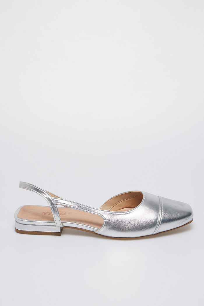 Flat Julie Silver